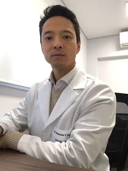 Dr. Alexandre Aoyagui ortopedista especialista de mão