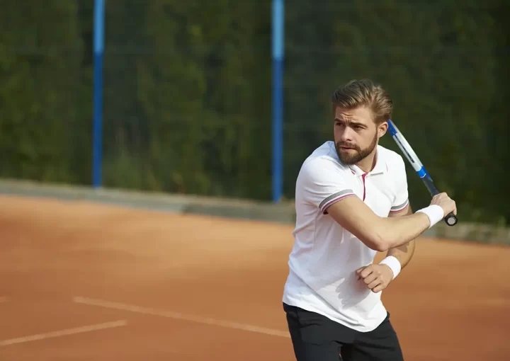 Tendinopatia do Extensor Ulnar do Carpo em Jogadores de Tênis