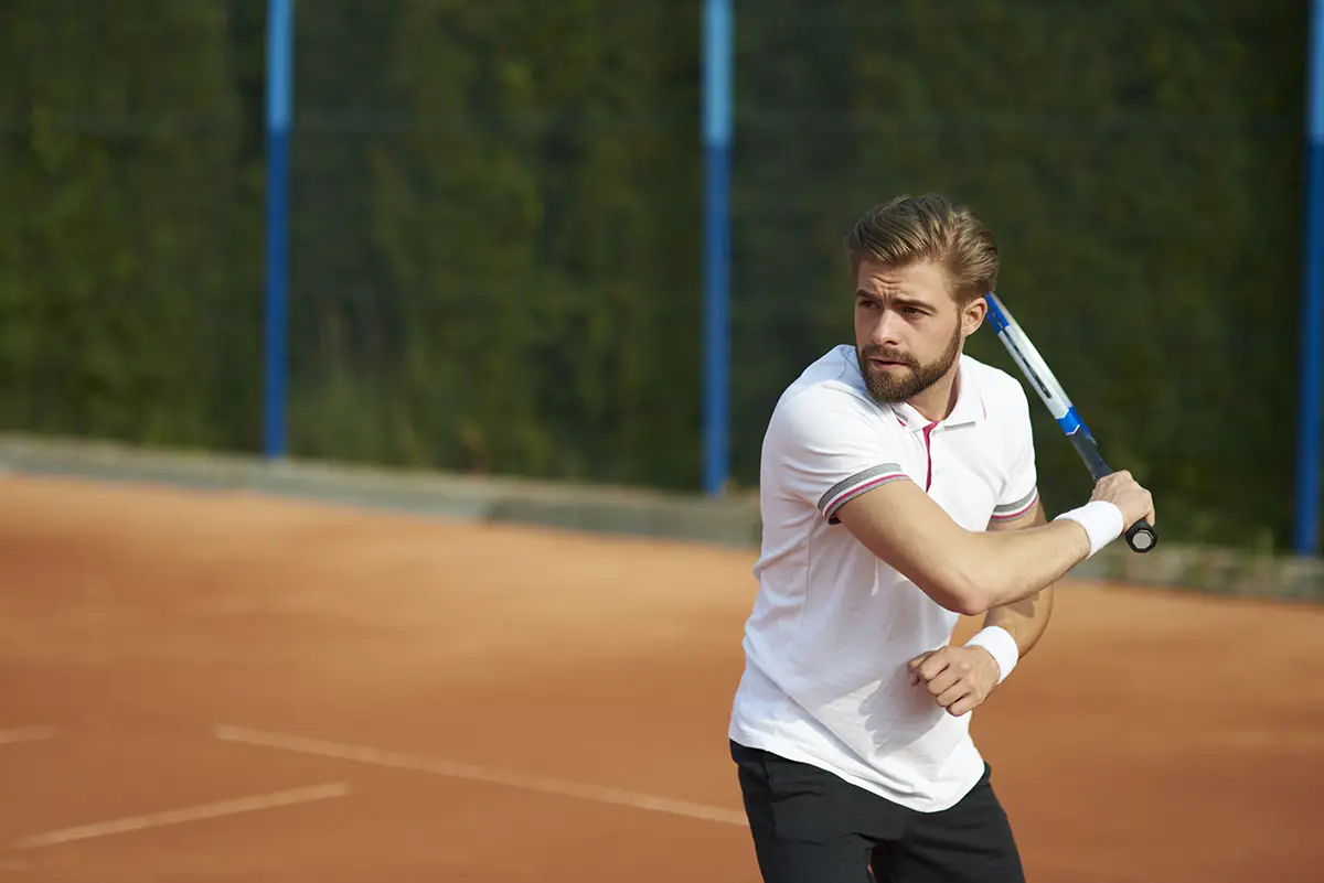 Tendinopatia do Extensor Ulnar do Carpo em Jogadores de Tênis